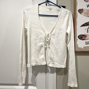 Brandy Melville Great Top NWT